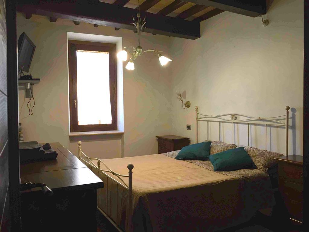 Ganga Bed & Breakfast นาร์นี ภายนอก รูปภาพ